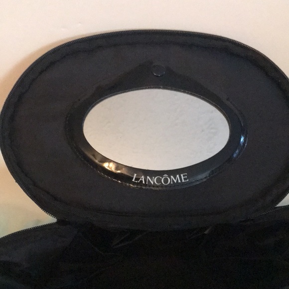 Lancome Leopard Toiletry Bag Black & White. - Picture 9 of 10